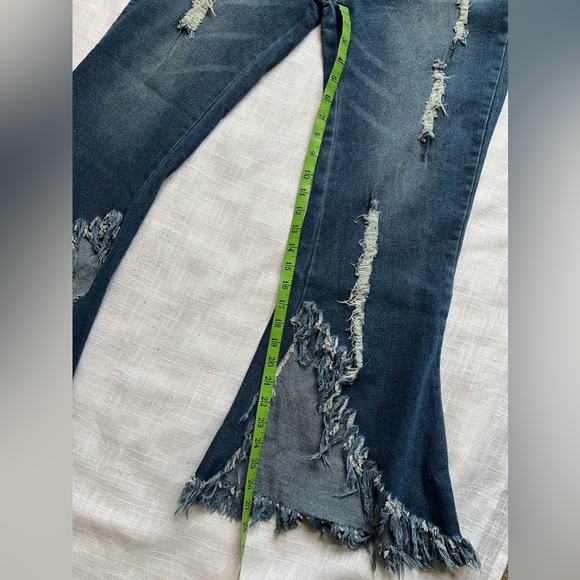 Banjul Frayed Asymmetrical Frayed “Preloved” Jeans Size:Large - Picture 6 of 9